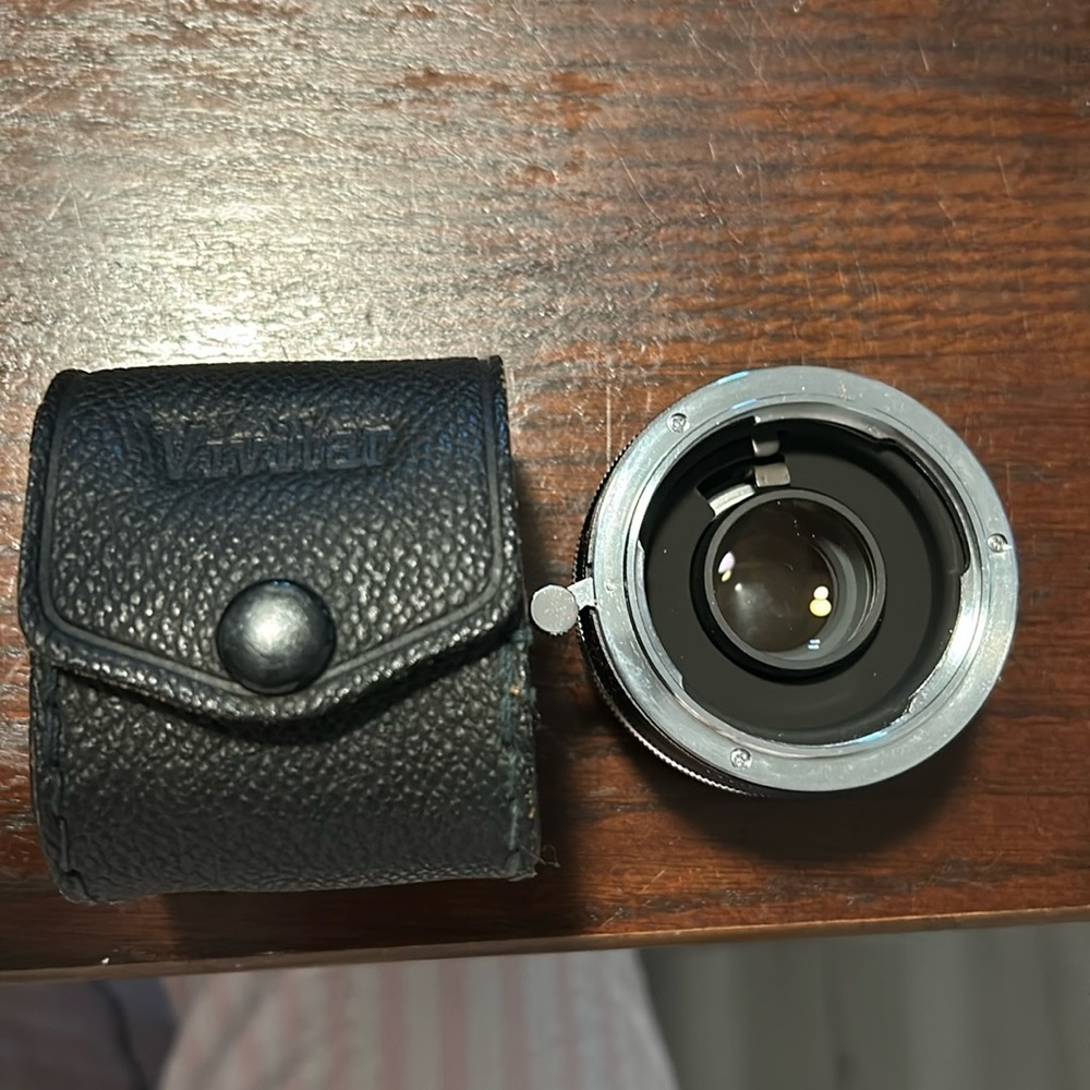 Vivitar - Automatic Tele Converter 2X-7- Camera Lens w/ case tested
